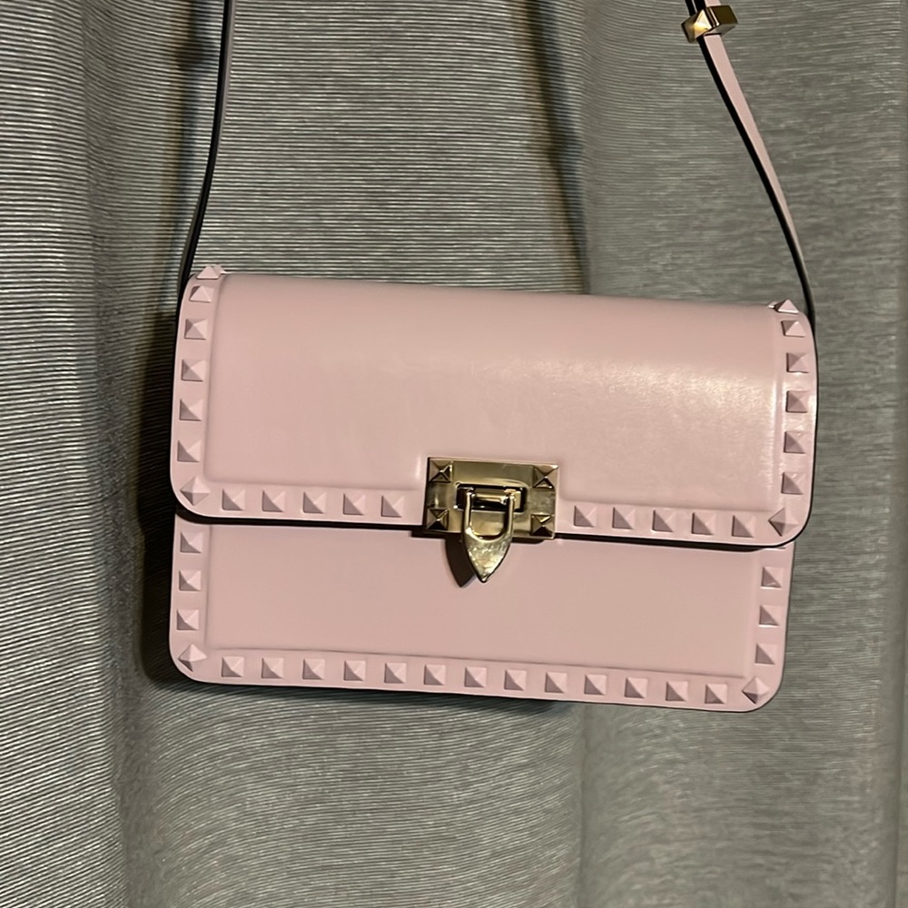 Valentino Garavani Pink Rockstud23 Shoulder Bag